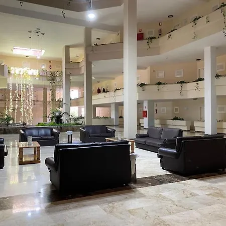 Luminoso Con Terraza Y Piscina Appartement